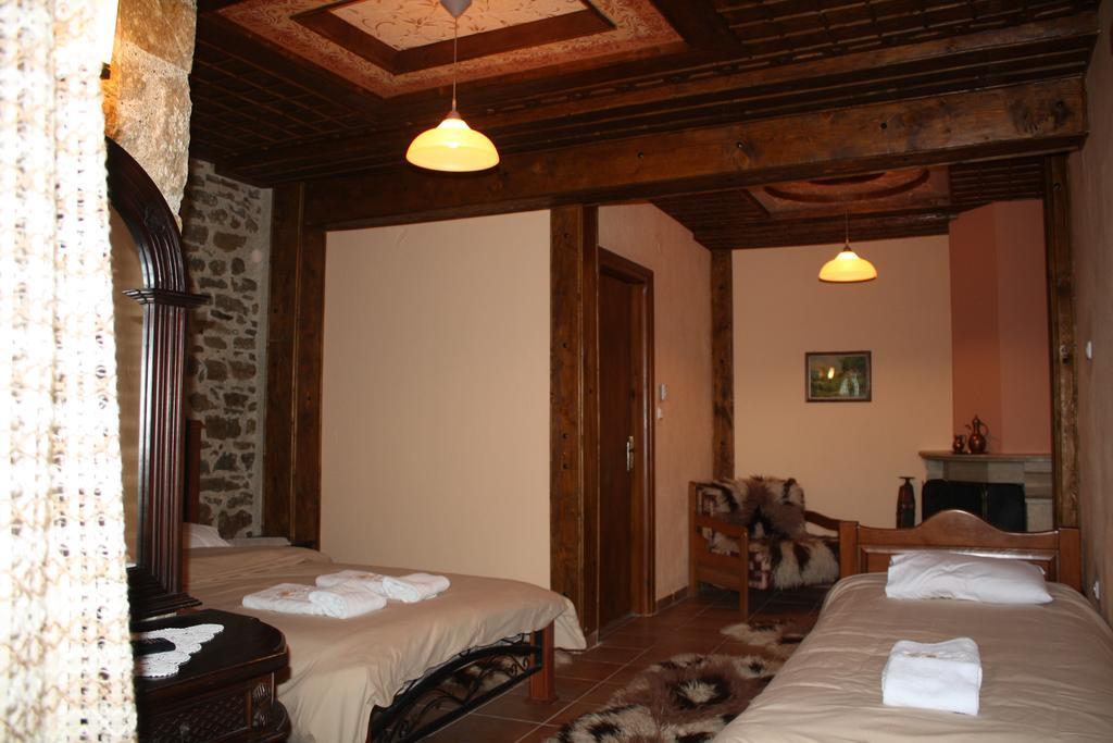 Guesthouse To Spiti Τou Gakou Nestorion Bilik gambar